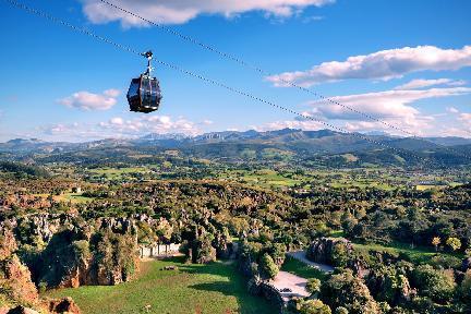 Parque de Cabárceno, vista desde el teleférico. Cantabria