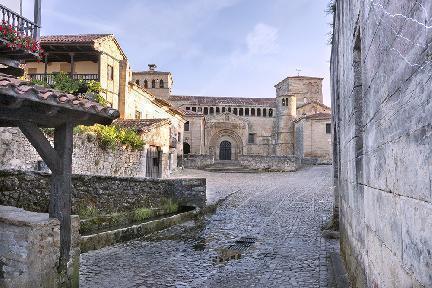 Santillana del Mar, colegiata